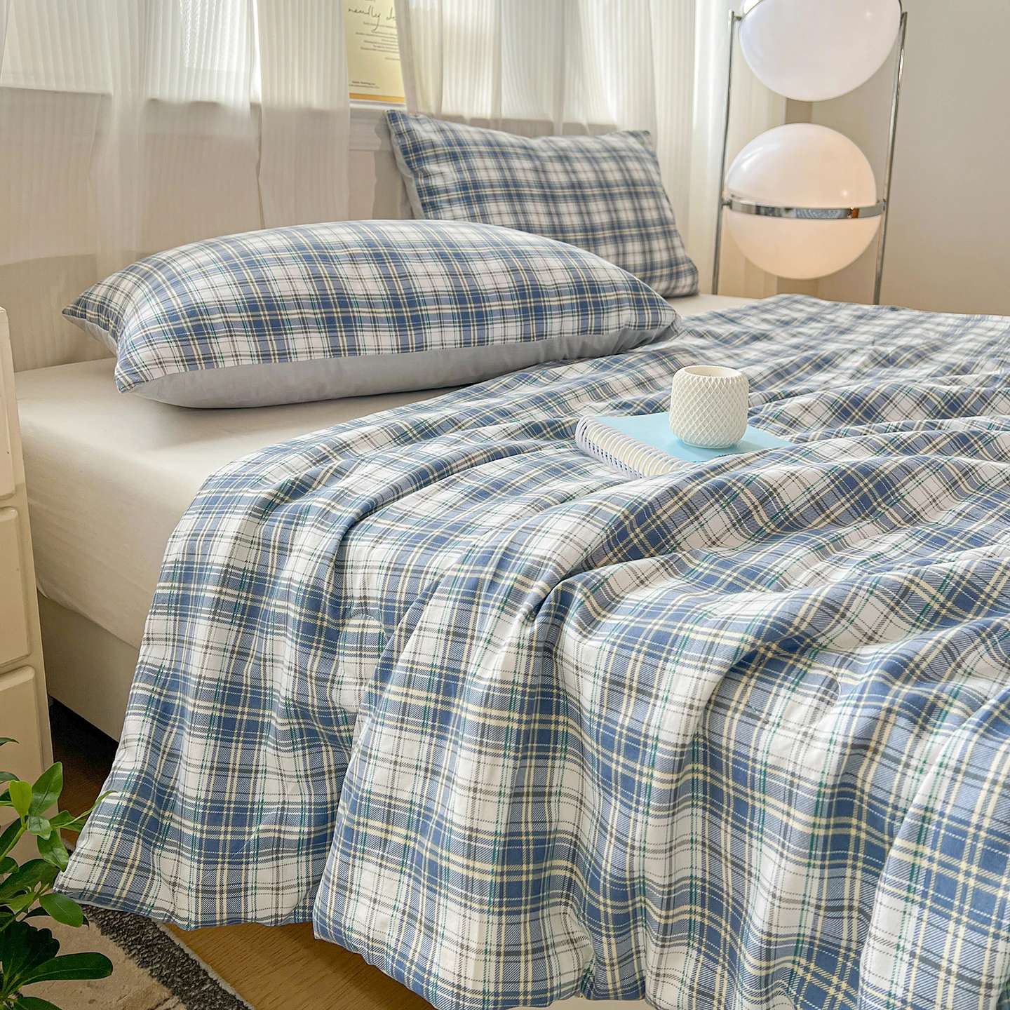 

1pc Checkered Stripe Summer Duvet Single/Queen Size Comforter Summer Air-Conditioning Blanket Soft edredones para cama Quilts
