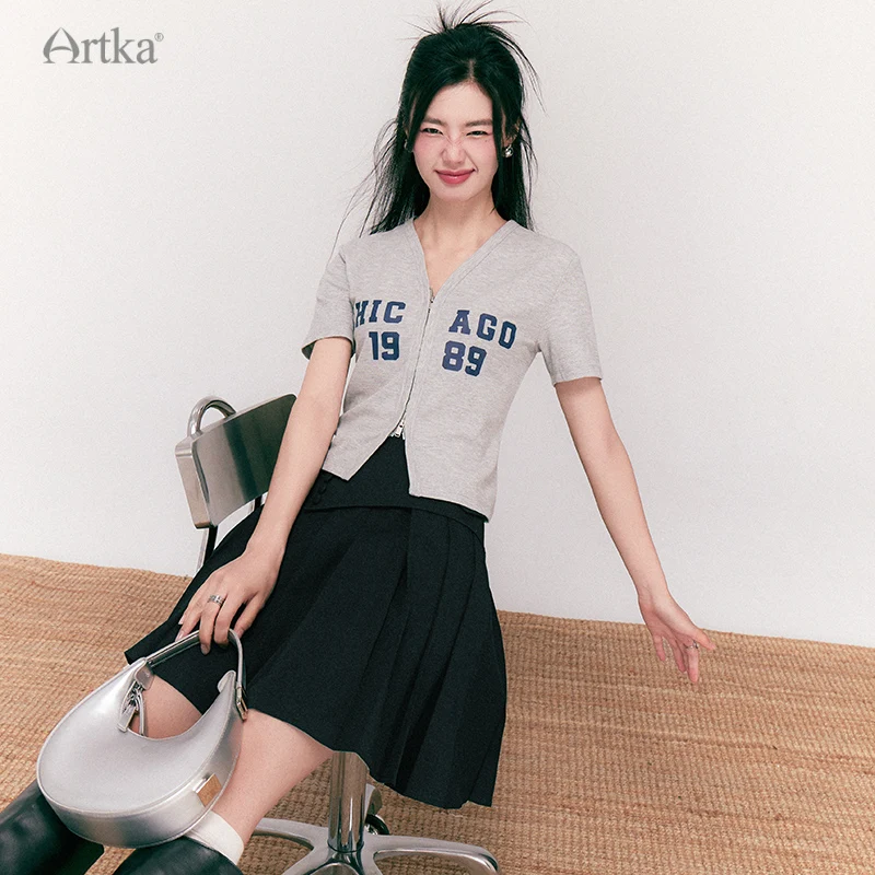 ARTKA 2025 Zomer Nieuwe Vrouwen Rok Fashion Casual Hoge Taille A-lijn Geplooide Rokken Zijgesp Zwarte Rok Vrouwelijke QA92137C