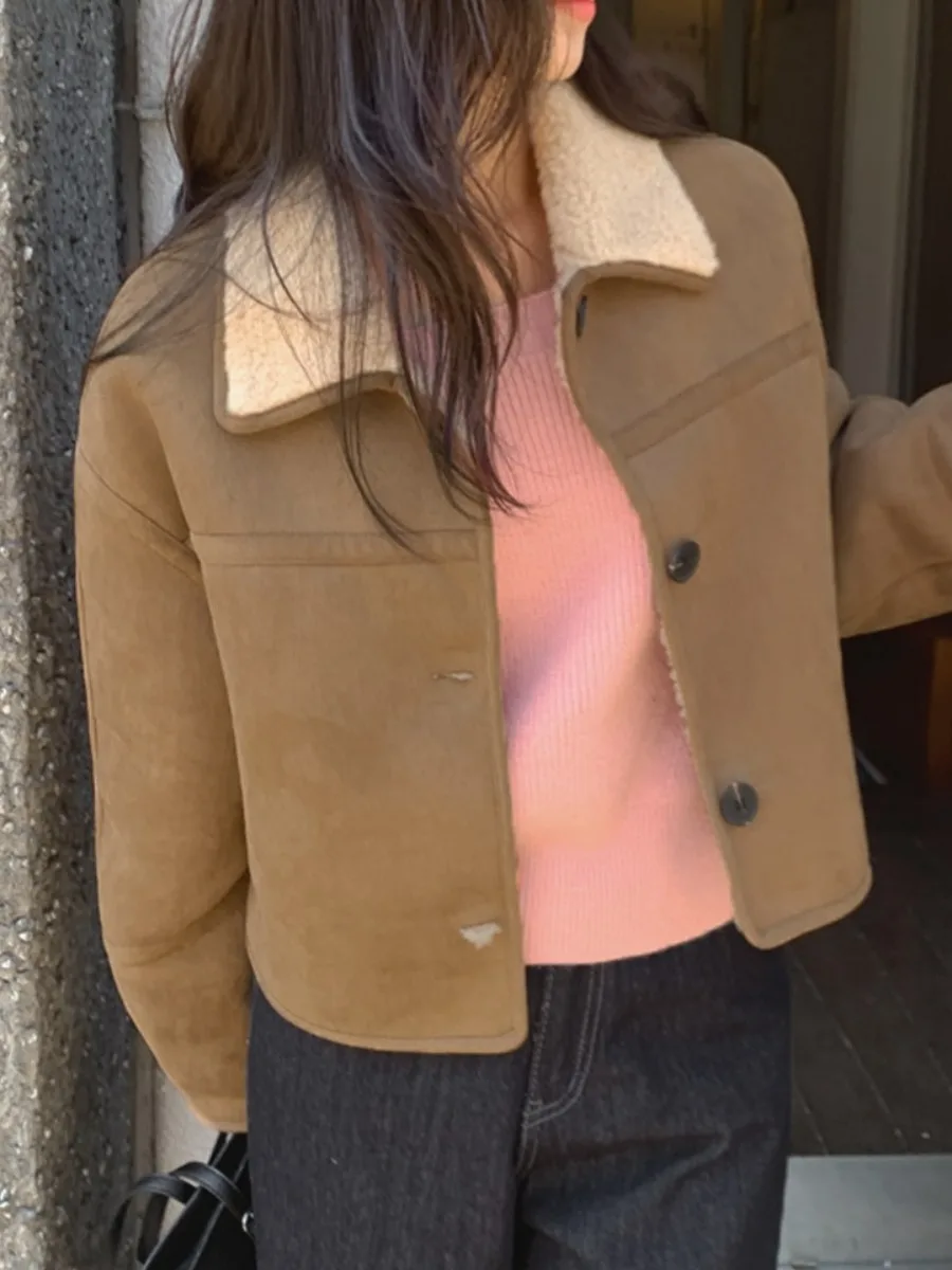 معطف فرو خروف شتوي أنيق بتصميم عتيق بزر واحد وياقة ثابتة من المخمل الدافئ للسيدات ملابس خارجية طويلة