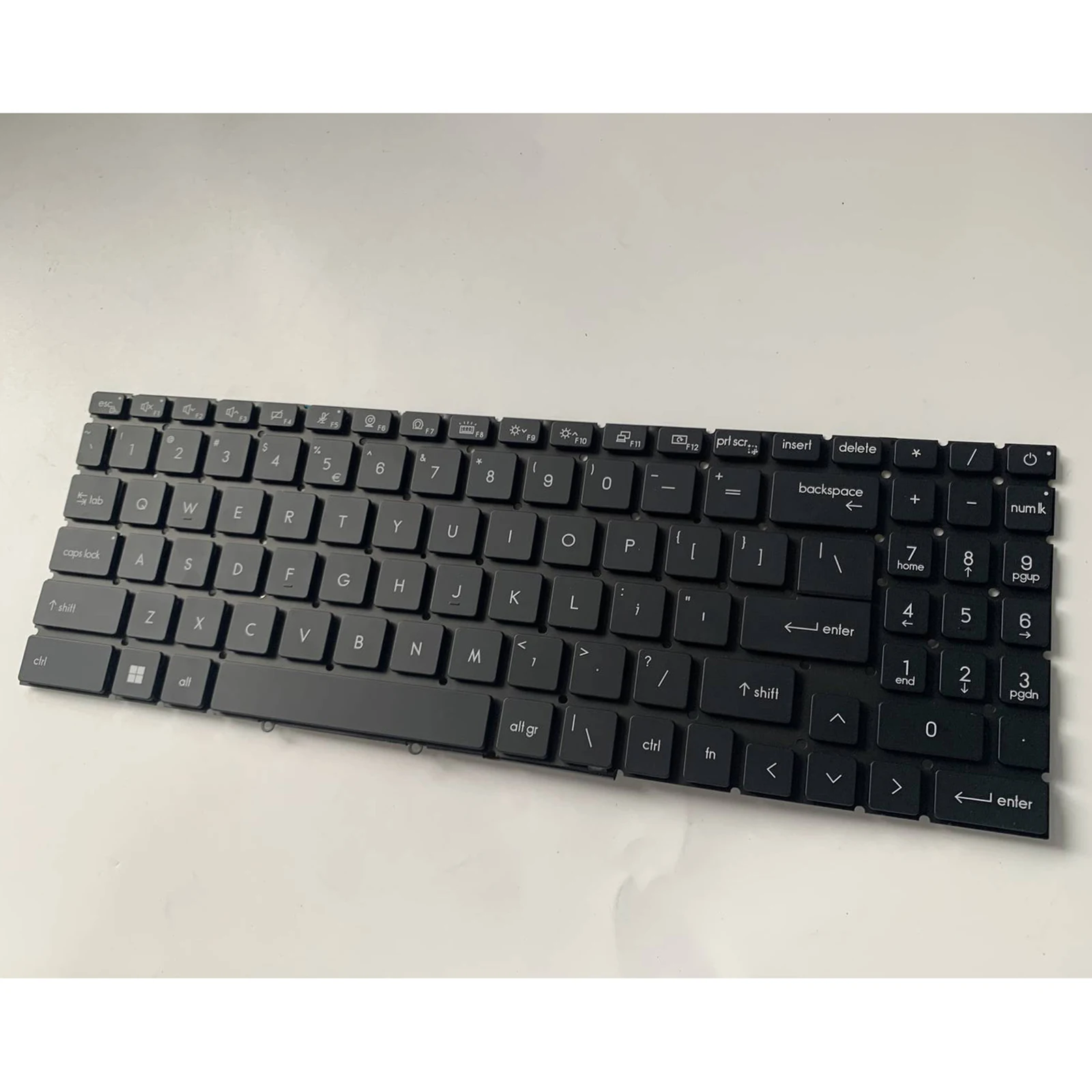 US Layout for MSI Creator Z16P B12UG B12UHT Z17 A12UET A12UMS MSI Stealth GS77 12U 12UE 12UG 12UH MS-17P1 Laptop Keyboard view 3