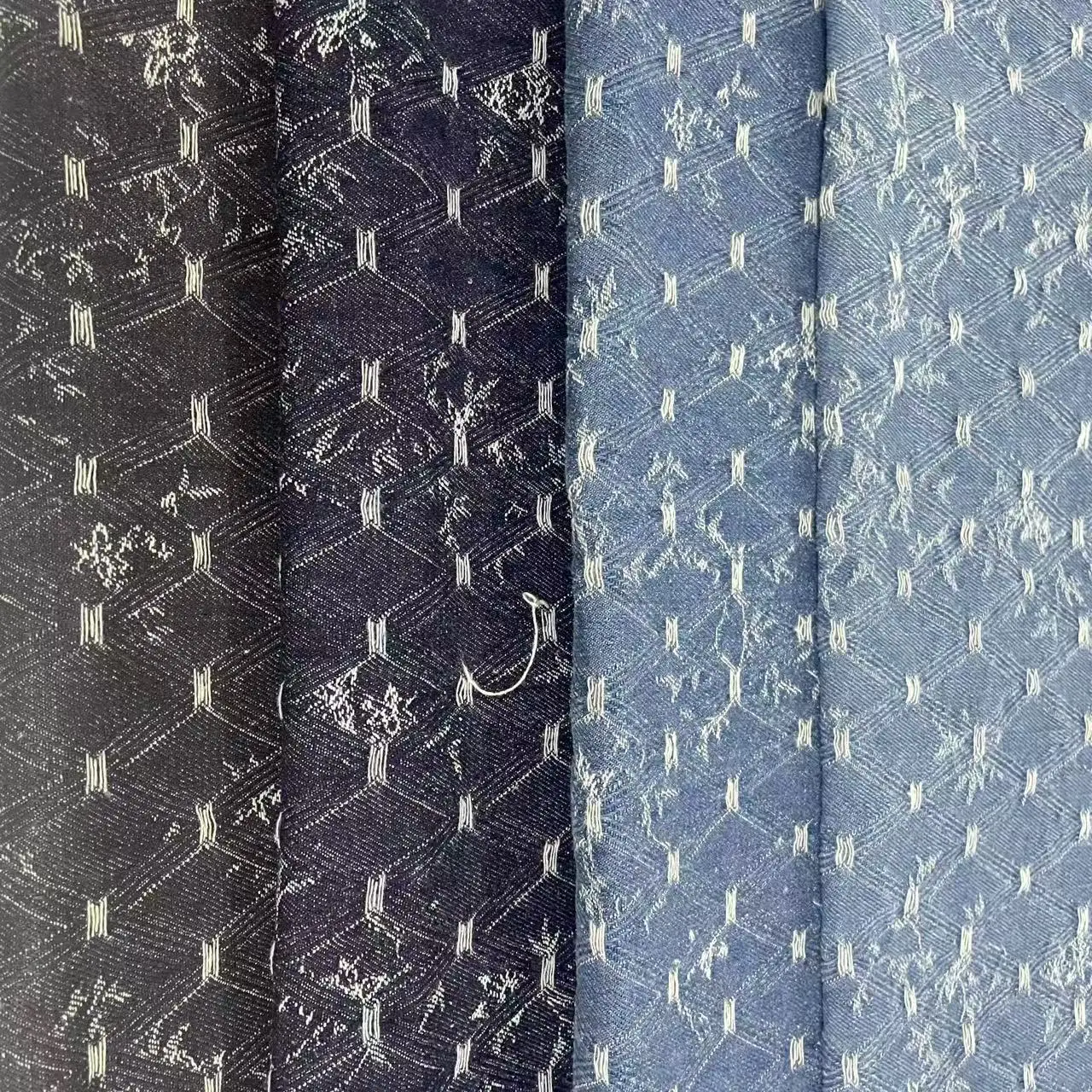 

Джинсовая ткань с ромбовидным узором, гофрированная толстая джинсовая ткань для шитья платьев, верхней одежды, сумки, брюки, сумки, шапки, джинсовая ткань «сделай сам»