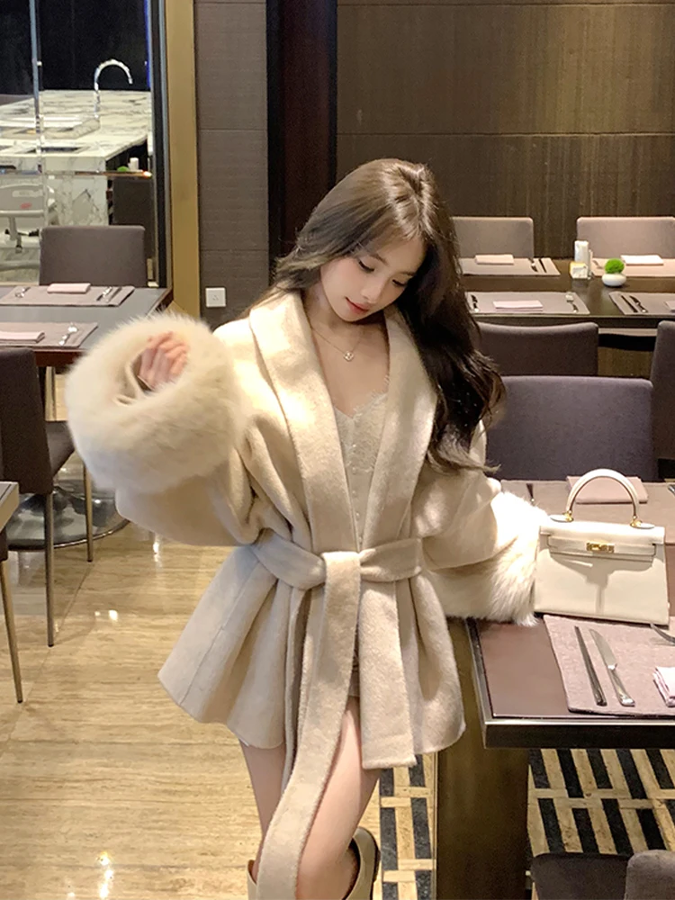 

Женское шерстяное пальто больших размеров, осенне-зимнее, с длинным рукавом, V-образным вырезом, завышенной талией, утягивающее, с отделкой из искусственного меха, повседневное