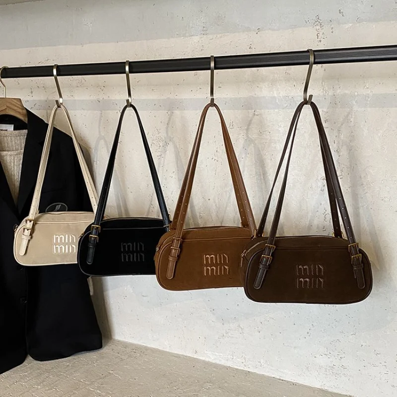 

Elegant Crossbody Handbag Luxury Leather Women's Bag Famous Designer Classic Paris Classy Finish Daily Bag​