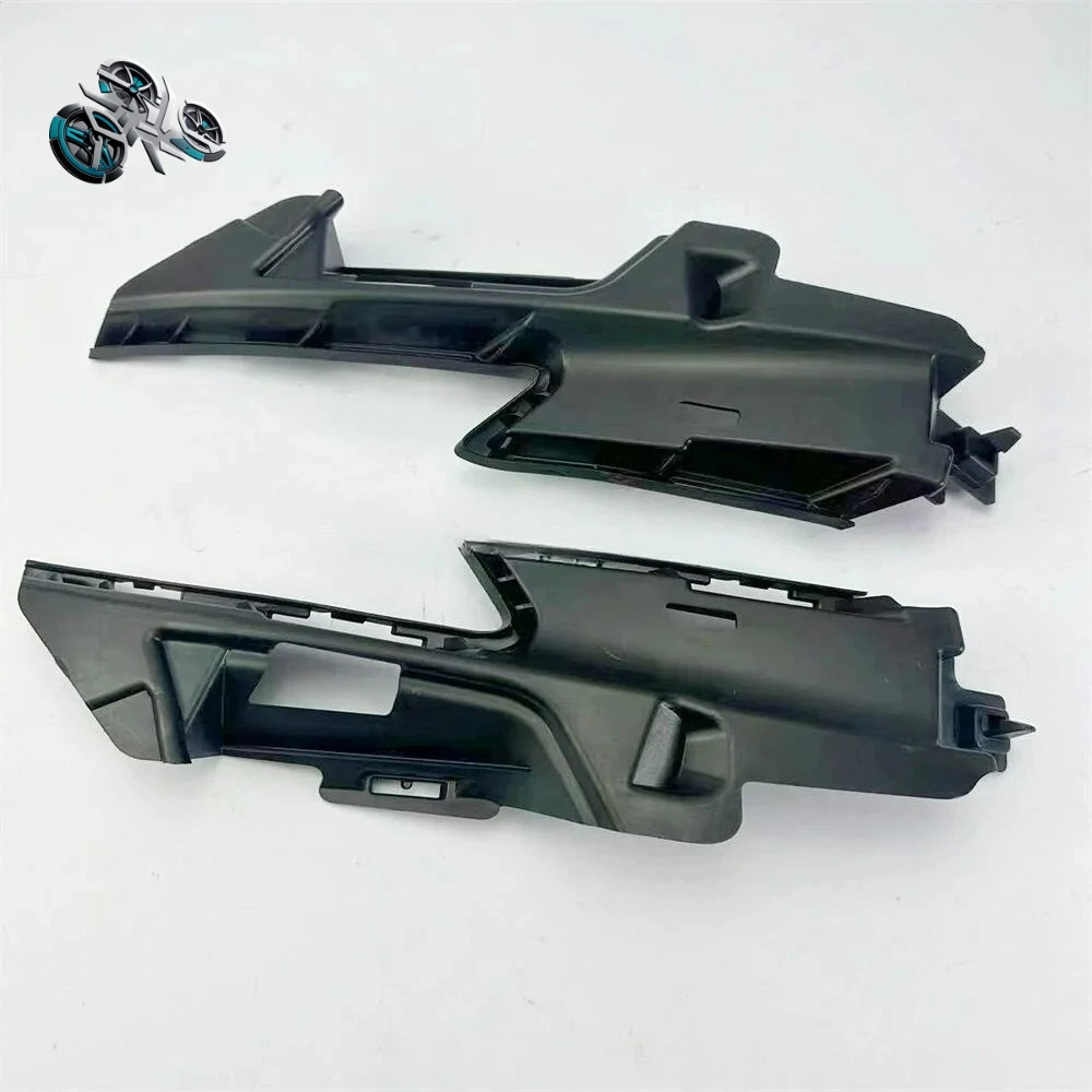 

Кронштейн-фиксатор для Audi A3 8V5807319 8V5807320