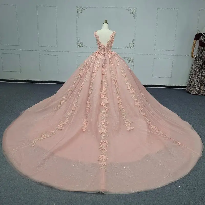 ที่กําหนดเองเงาสีชมพูเข้ม V คอ Quinceanera ชุดผีเสื้อ applique Tull ลูกไม้ผลกําไรในรอบ vestidos de 15 Quinceanera ﻿