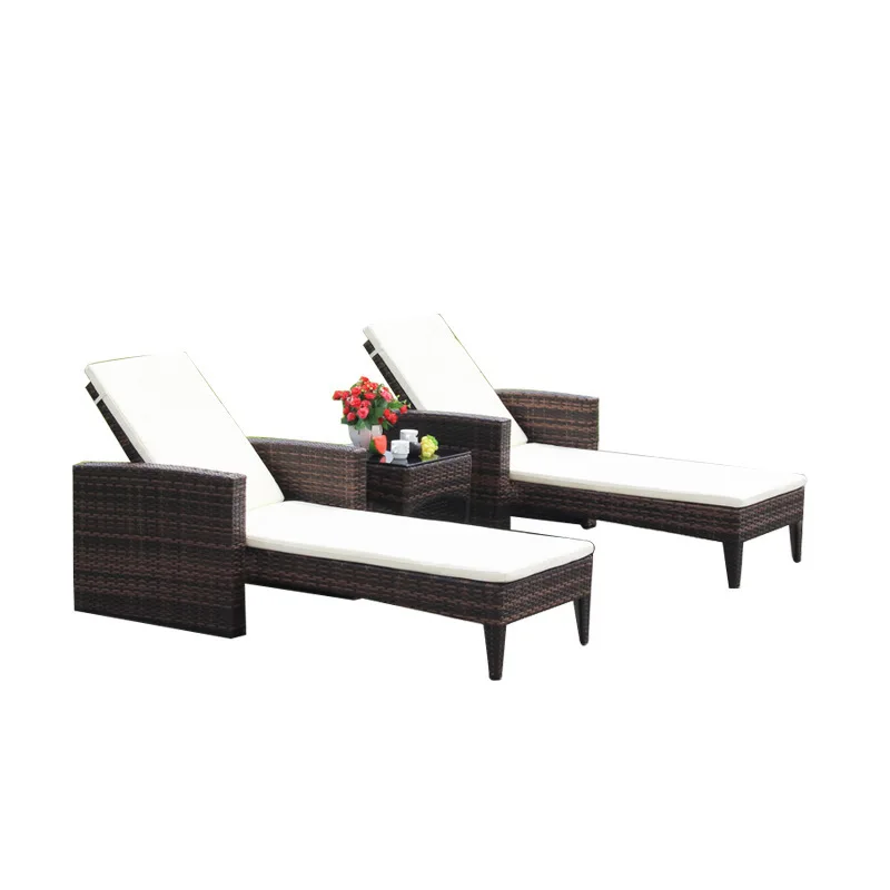 

Outdoor rattan loungers Outdoor open-air scenic beach chairs Villa poolside loungers Hotel garden hot spring couch