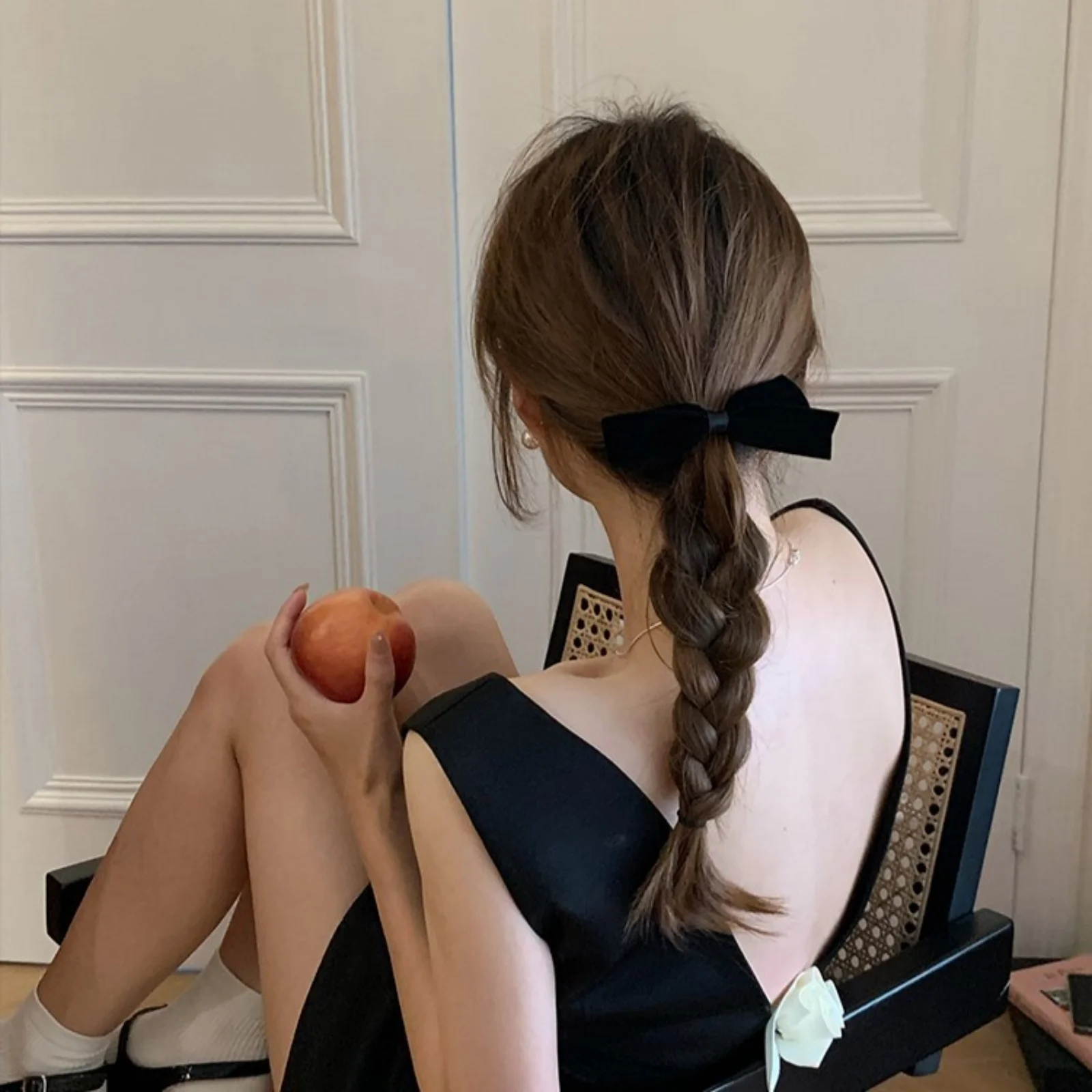 2PCS Simple Temperament Black Velvet Bow Hair Clip Side Clip Side Hair Card Female New Duckbill Clip Headdress Hair Accessories image 5