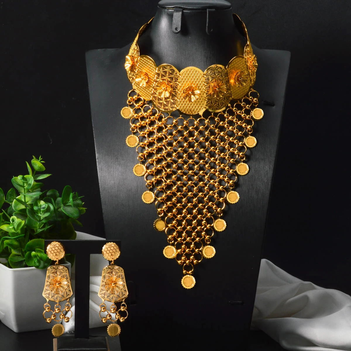 Dubai 18k Gold Plated Copper Necklac Earrings 2pcs Set Bride Wedding Jewelry Set Women Traditional Classic Accessories Gifts