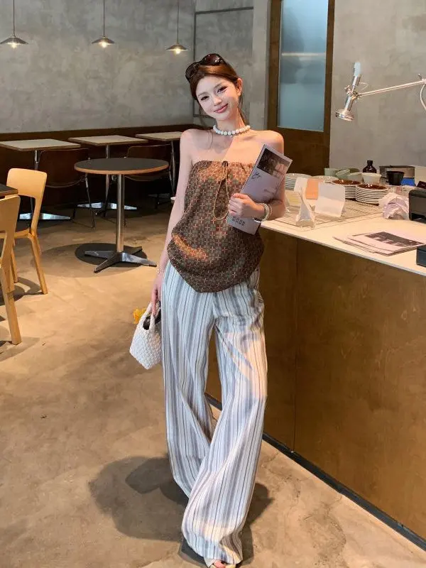 

Fashionable Printed Tube Top Vest Outerwear Women's Summer 2026 Slimming Striped Casual Pants Set Commute Style Date Night