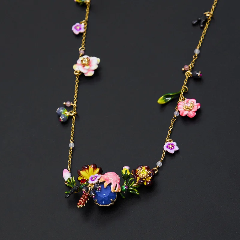 French New Fashion Garden Series Enamel Blueberry Pink Daisy Flower Natural Sapphire Stone Multi-pendant Long Sweater Necklace