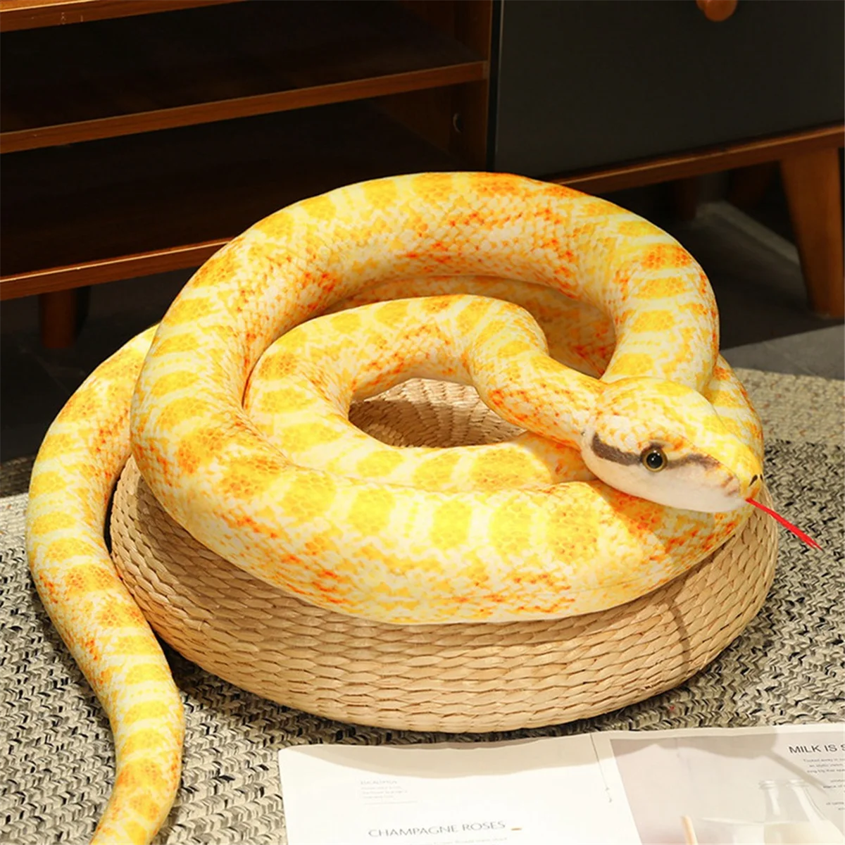 จําลอง Python Plush ของเล่น Giant Python Cobra ตุ๊กตาสัตว์ตุ๊กตาตุ๊กตาตกแต่งฮาโลวีนของขวัญ Red-Banded Python