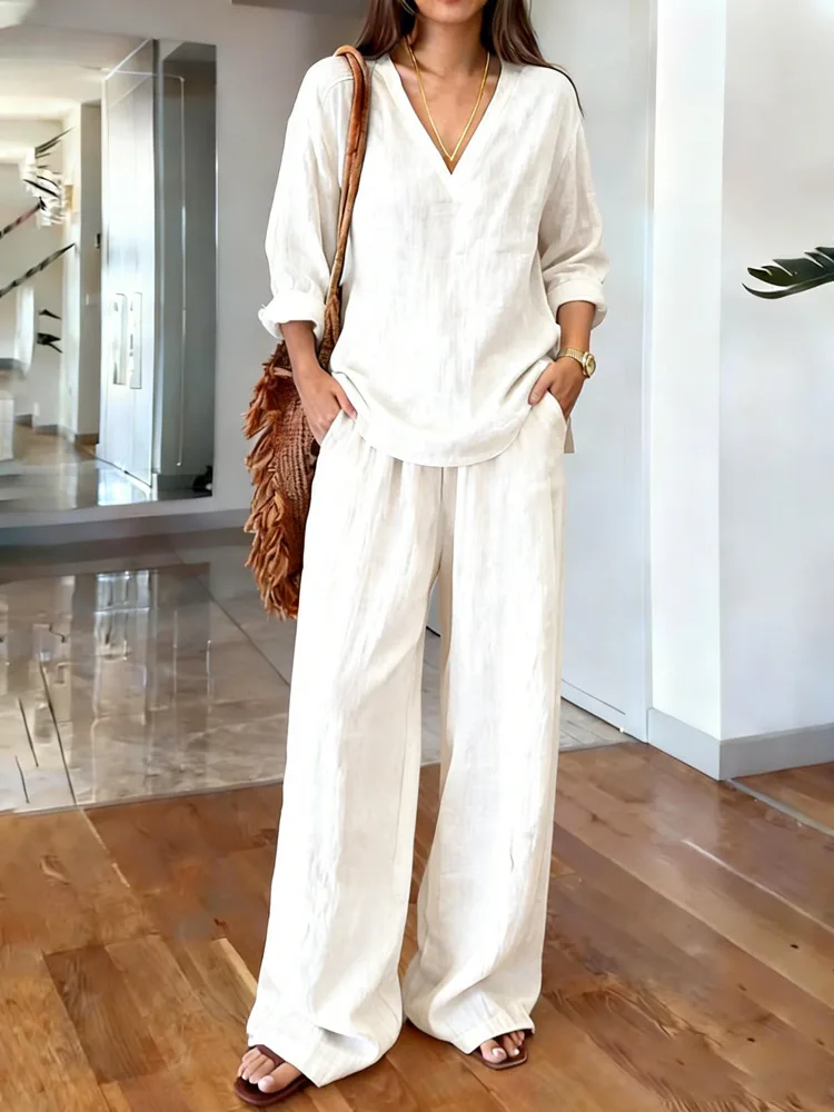 

2025 Autumn New Zipper Hoodie and Cotton Embroidered Pants Women's Two Piece Set