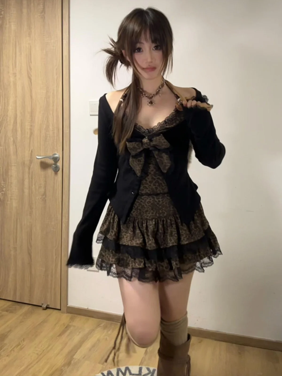 

Spring Pure Desire Leopard Print Lace High Waist Slimming f Skirt Sexy Faion Tee Piece Set Women's Long Sve Commute...