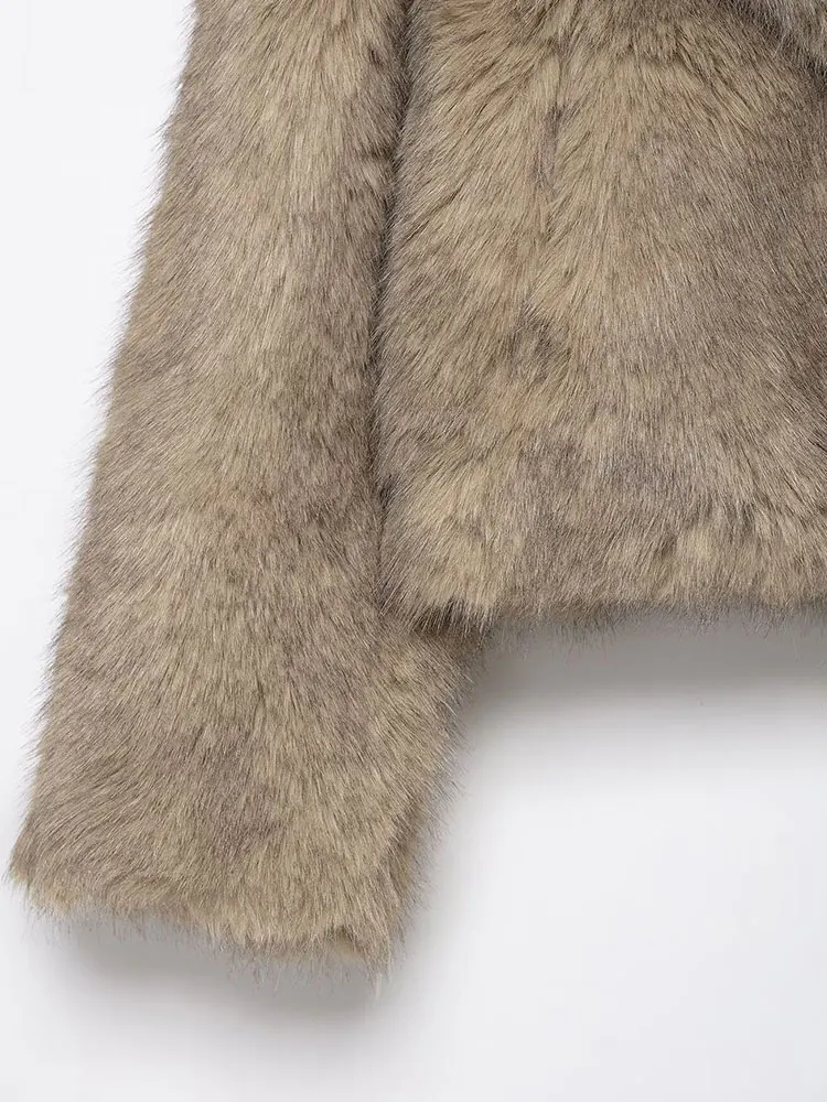 معاطف نسائية أنيقة من الفرو الصناعي من TFAFXY موضة خريف وشتاء 2025 سترات سميكة دافئة ملابس خروج معاطف قصيرة جيوب ملابس خارجية Y2K