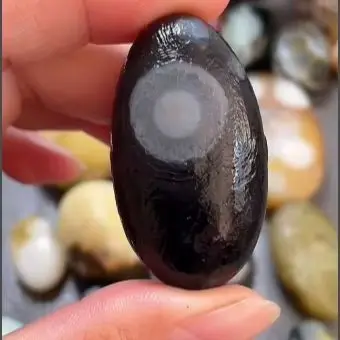Designated agate for ID isabelle delpiano