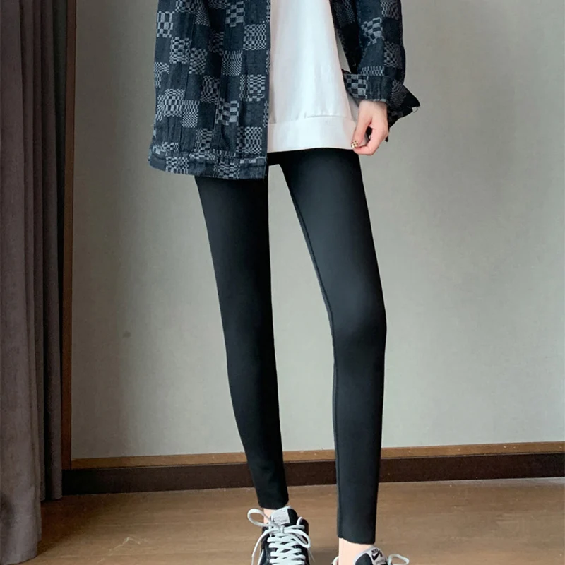 秋冬新ベルベットサメレギンス女性の基本的な肥厚無地暖かいパンツ弾性ウエスト痩身スポーツフィットネスパンツ