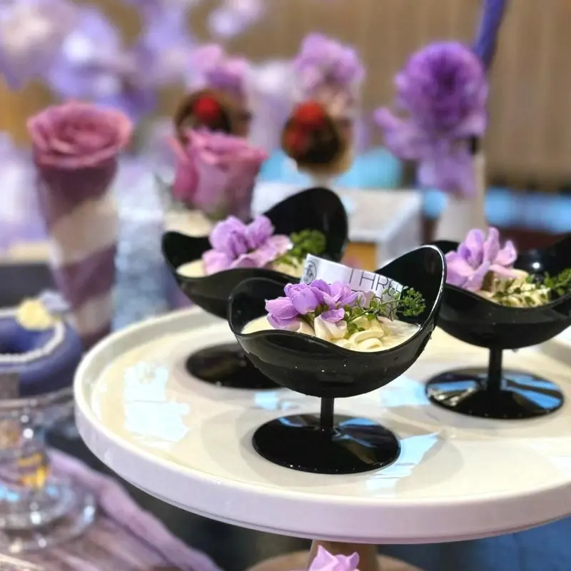 黒紫デザートテーブル婚約椅子装飾ムースカッププディングカップシーリングペーパーカップケーキ紙カップヴィンテージスタイル
