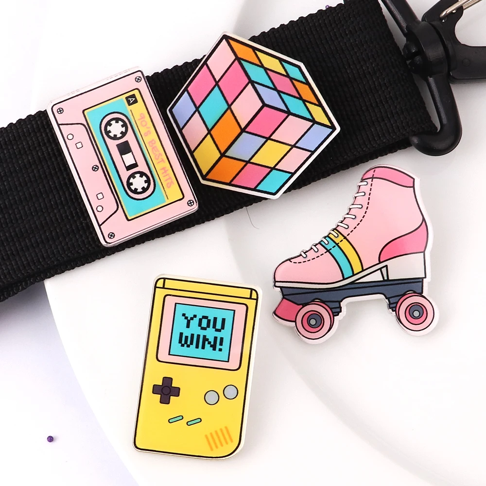 4Pcs/Set Cartoon Game Console Brooches Pin New Cute Roller Skates Rubik\'s Cube Tape Brooch Lapel Badge Fashion Jewelry for Women