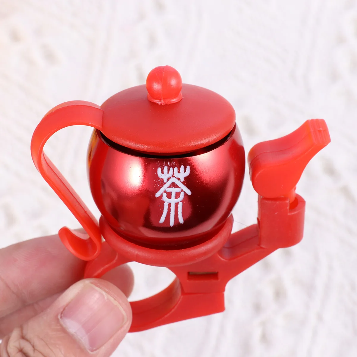 

Beautiful Sturdy Teapot Bell Easy Installation on Handlebars Cycling Accessories for Mountain and City Bikes Red