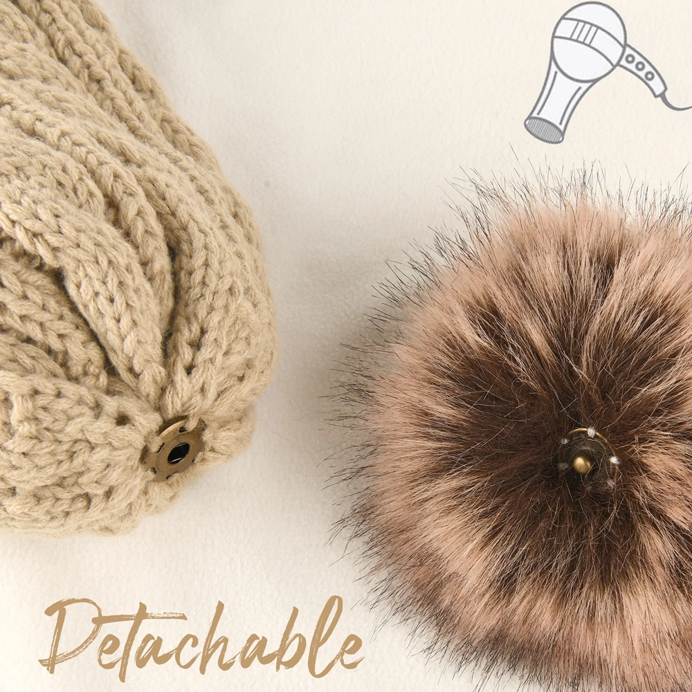 FURTALK 3点セット 冬用帽子 手袋 スカーフセット 女性用 取り外し可能なポンポン付き フリース裏地付き スカルキャップ タッチスクリーン対応手袋とスカーフ