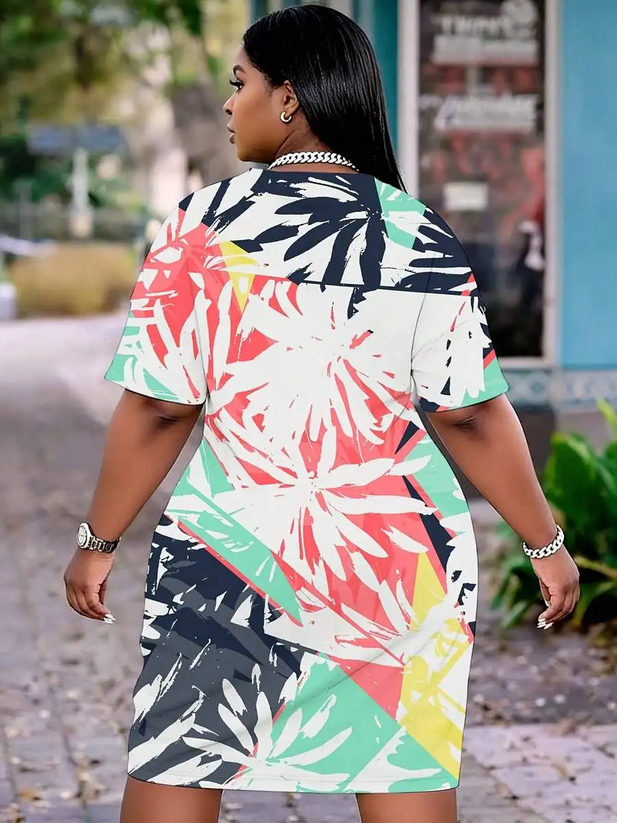 

Plus Size Womens Casual Summer Shift Dress With Pockets, Short Sleeve V-Neck Featuring Bold Tropical Leaf Pattern
