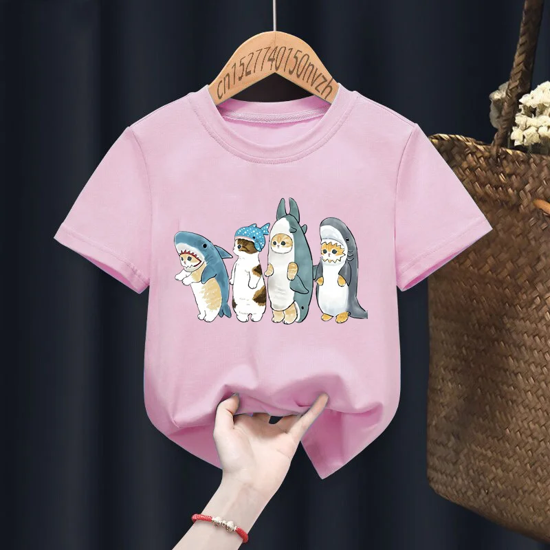 Camisetas con estampado de tiburón y gato para niños, ropa Kawaii Harajuku negra para niños y niñas, regalo, envío directo