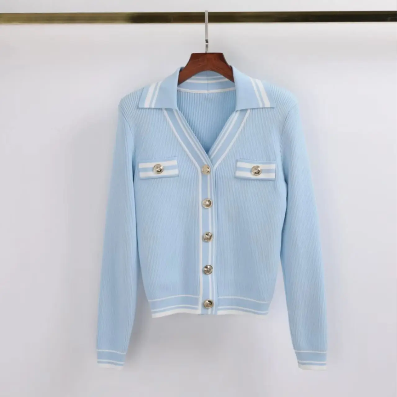 

Spring And Autumn New Fashionable Commuter Long Sleeve Collar Splicing Strip Women's Knitted Shirt Versatile Cardigan Coat