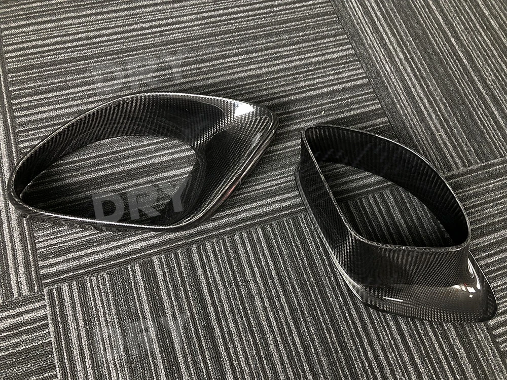 Paraurti posteriore in fibra di carbonio Presa d'aria Trim Uscita laterale Copertura del telaio di aspirazione Car-styling Bodykits per Porsche 986 Boxster 1996-2004