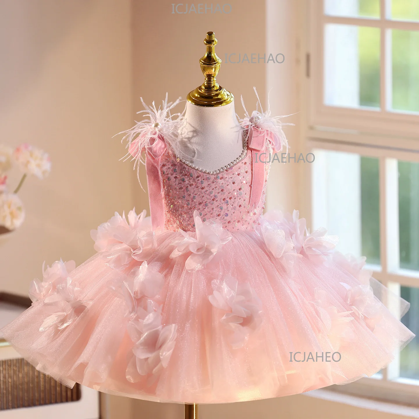 Children Dress Girls Luxury Princess Dress Children's Day Host Catwalk Piano Performance Puffy Skirt High-end New Style