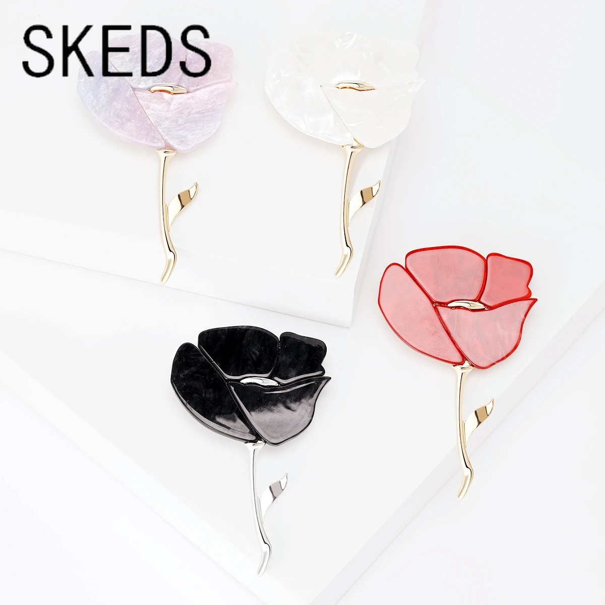 Creative Women Men Flower Acrylic Brooches Badges Fashion New Arrival Elegant Lady Exquisite Floral Dazzle Clothing Coat Pines