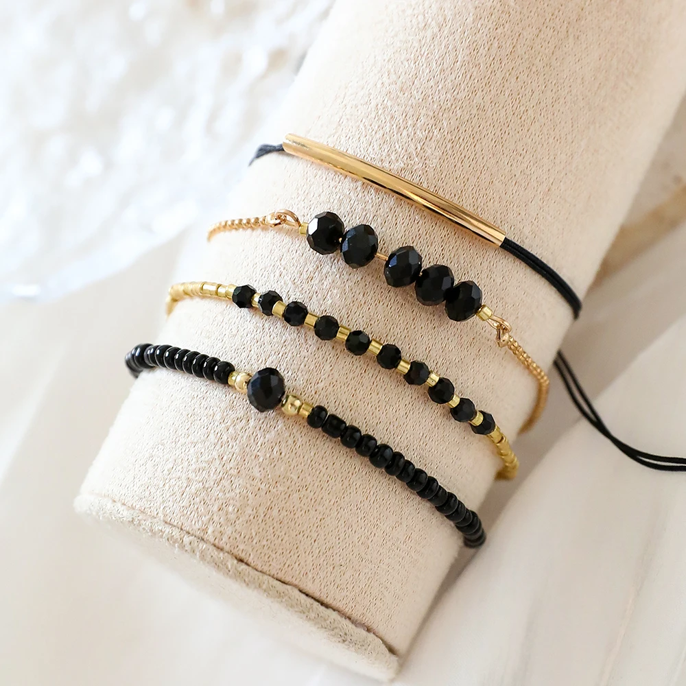 4Pcs/Set A new fashion vintage black crystal hand bracelet with hand-woven beaded simple niche women's bracelet image 2