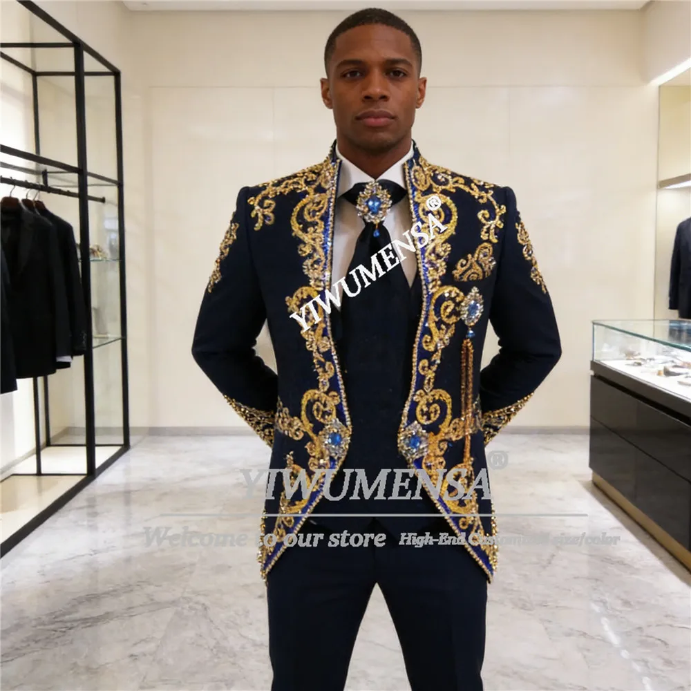 Gold Beaded Crystals Suits Men Slim Fit Single Breasted Jacket Vest Pants 3 Piece Groom Wedding Tuxedos Customized Ropa Hombre