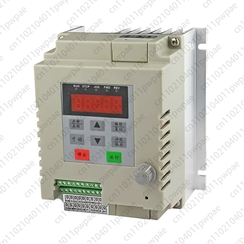 

Single-input Single-output Frequency Converter, Single-phase 220V Motor Frequency Converter Regulator, 0.4, 0.75, 1.5, 2.2KW