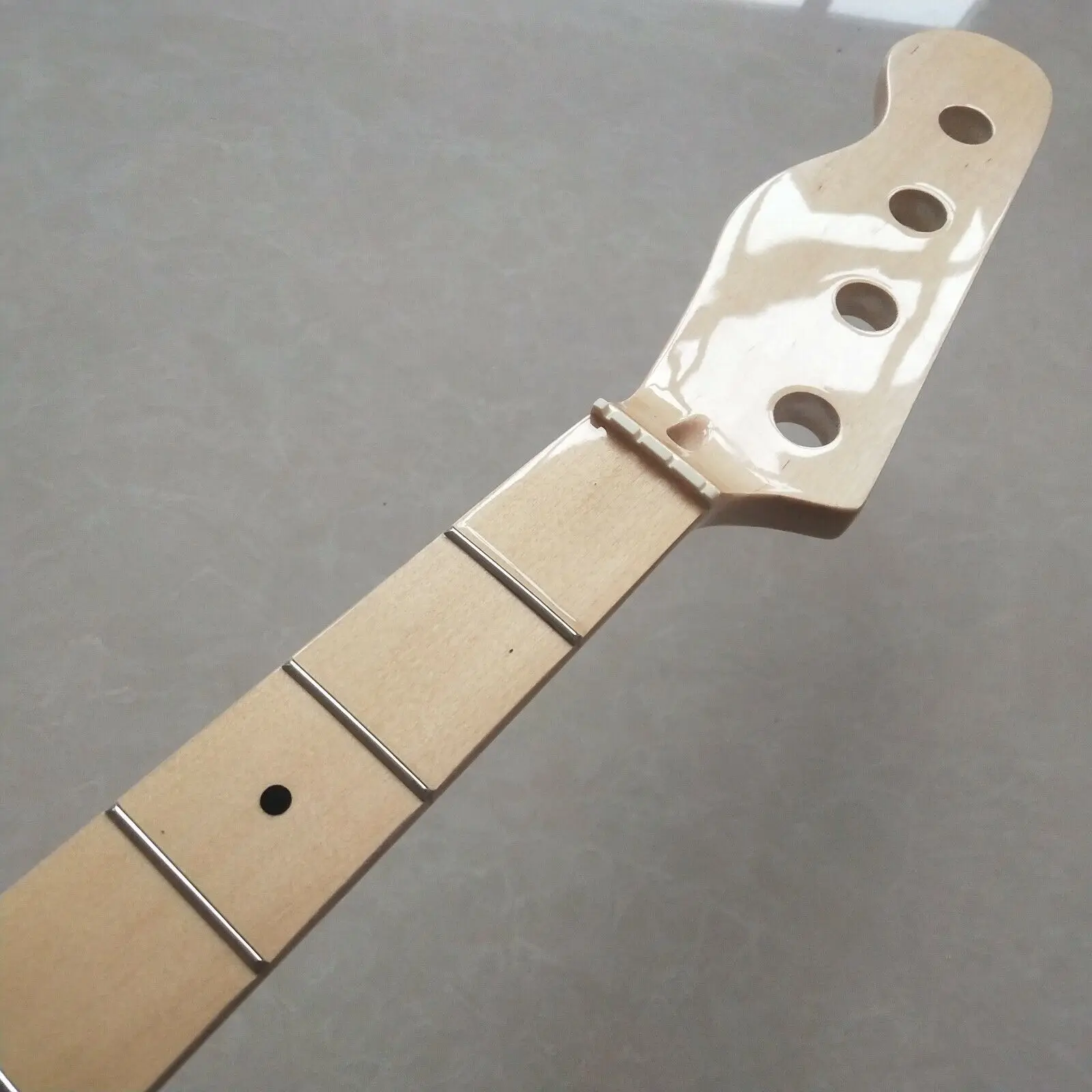 

Reversed head 4 String Bass Guitar Neck Replace 20 fret 34inch Maple Fretboard