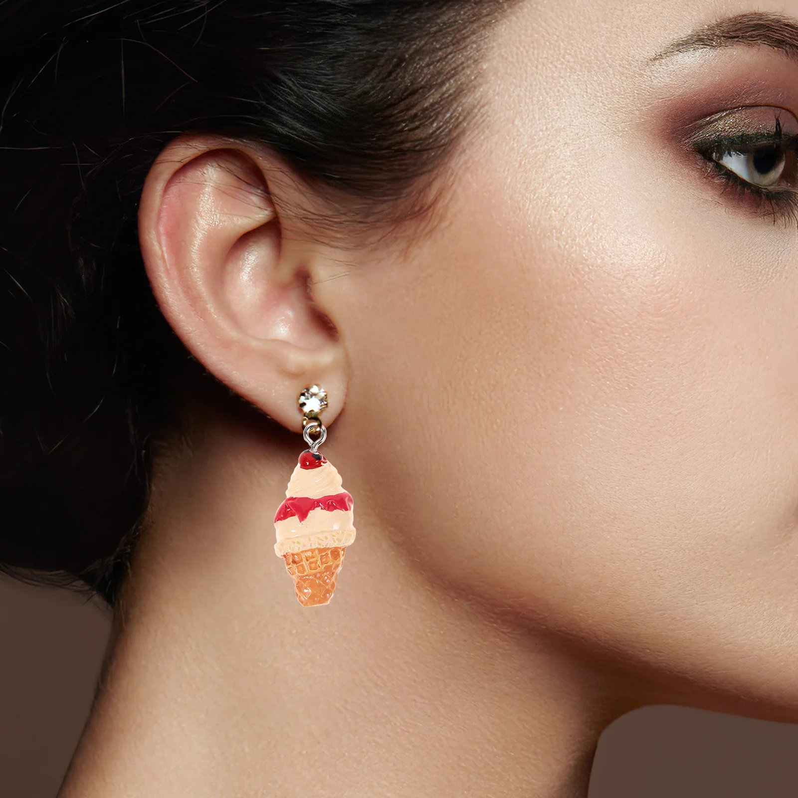 จี้รูปโคนไอศกรีมเรซิ่น 10 ชิ้น สำหรับงาน DIY ทำเครื่องประดับ สร้อยคอ ต่างหู พวงกุญแจ และอุปกรณ์ตกแต่ง