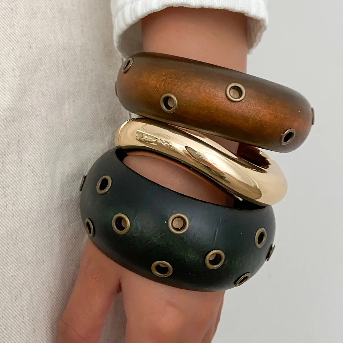 Exaggeration Maillard Coffee Black Wooden Cuff Bangles Punk Round Geometric Wide Bracelets Chunky Pulseras Mujer Jewelry