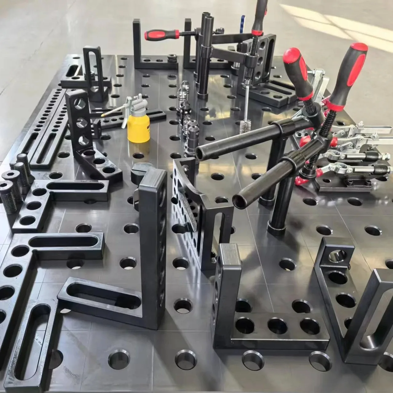 

High Quality 3D Flexible Premium Welding Table New Cast Iron Core Positioner for Manufacturing Plant