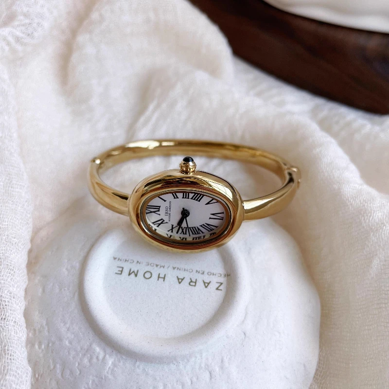 Classic trend women's watch elegant simple temperament 2025 waterproof quartz watch birthday gift