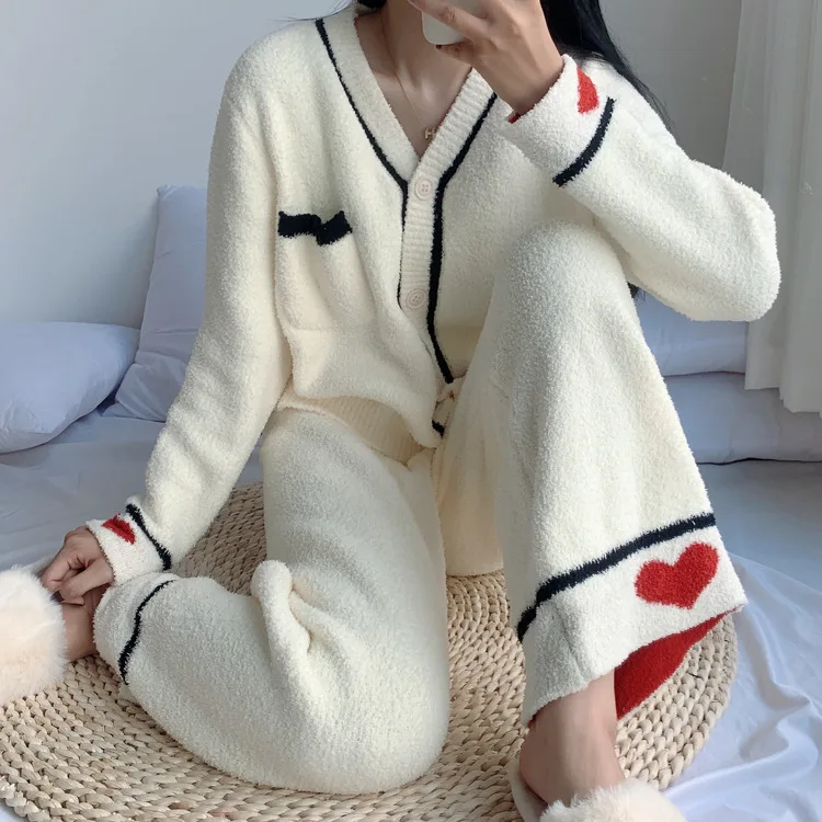 

Winter Loungewear Women Long Sleeve Coral Fleece Ladies Pajamas Set Solid Love Print Single Breasted V Neck Homewear for Female