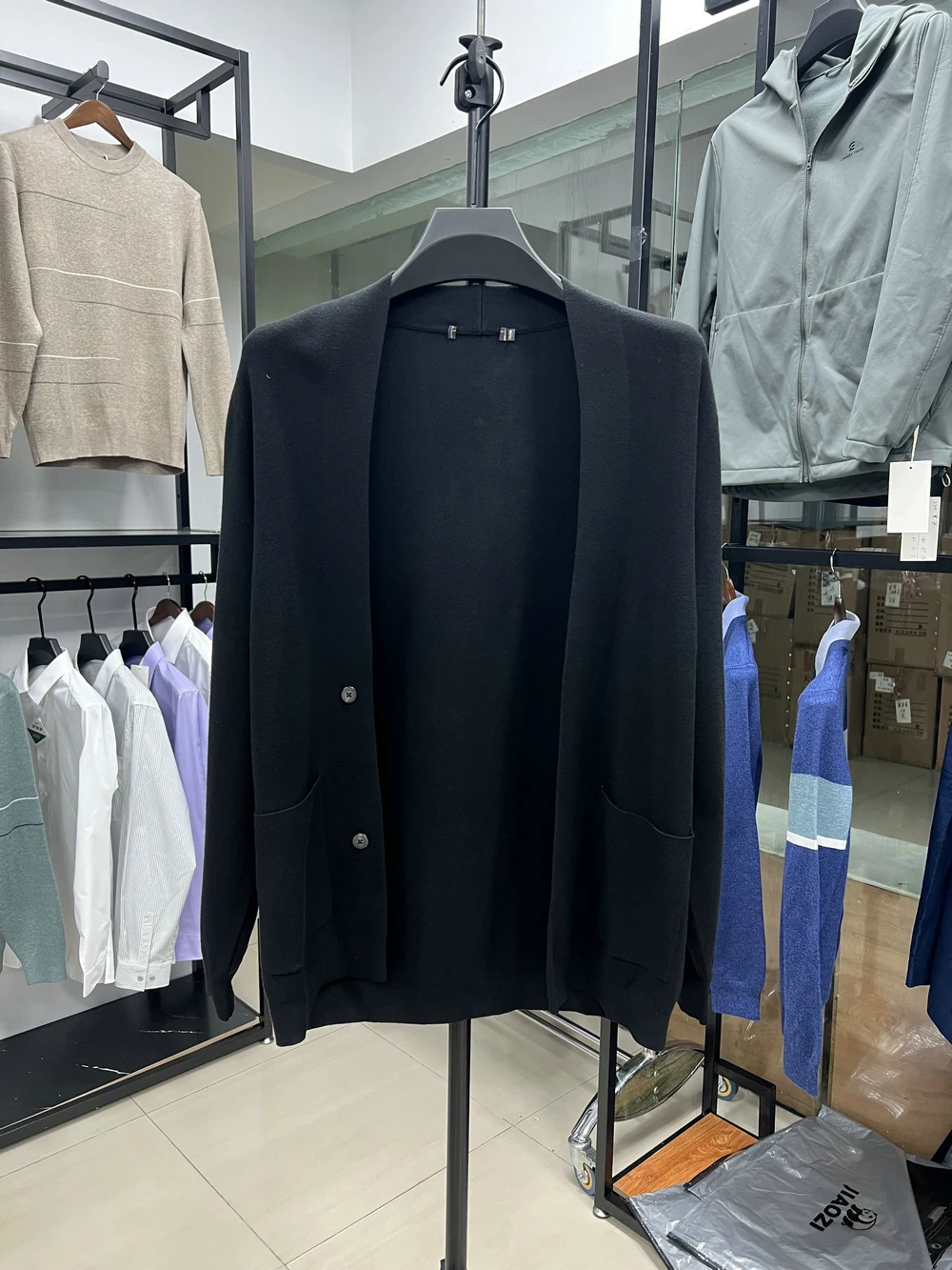 

Тонкий вязаный кардиган без пуговиц с вырезами, модный повседневный трендовый кардиган без застежек, стандартной длины, весна-осень