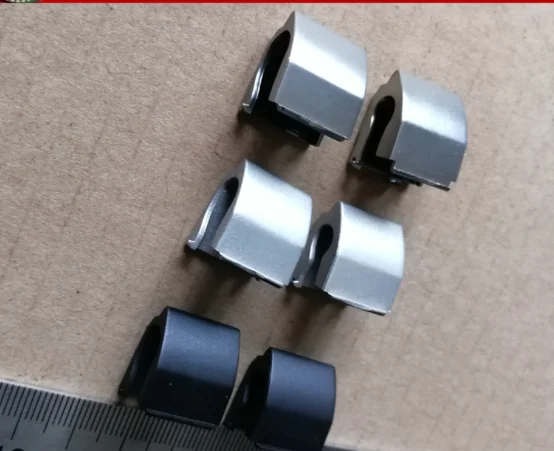 新しいラップトップ液晶ヒンジカバー DELL 14R 5421 5437 M431R 5435 2421 3421 L&R ブラック/シルバー