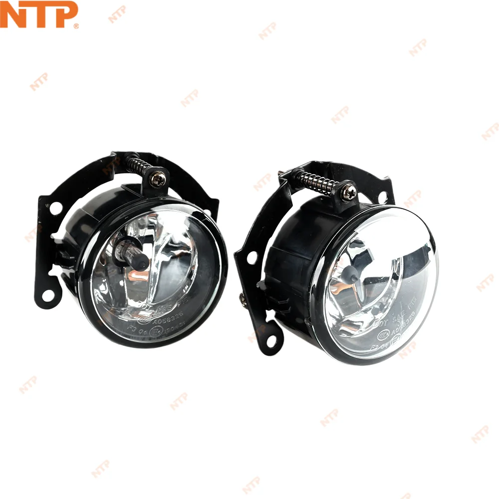 Fog Lamp LED Daytime Running Light Daylight For Mitsubishi Pajero 2015-2020 Model Waterproof Fog Light Kit Car accessories