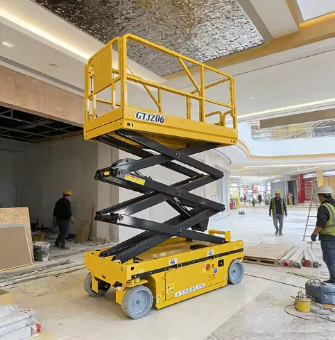 Customized Self-Propelled Manual Electric Hydraulic Scissor Lift Platform Table Aerial Work Tracked Mobile Diesel Motor Engin