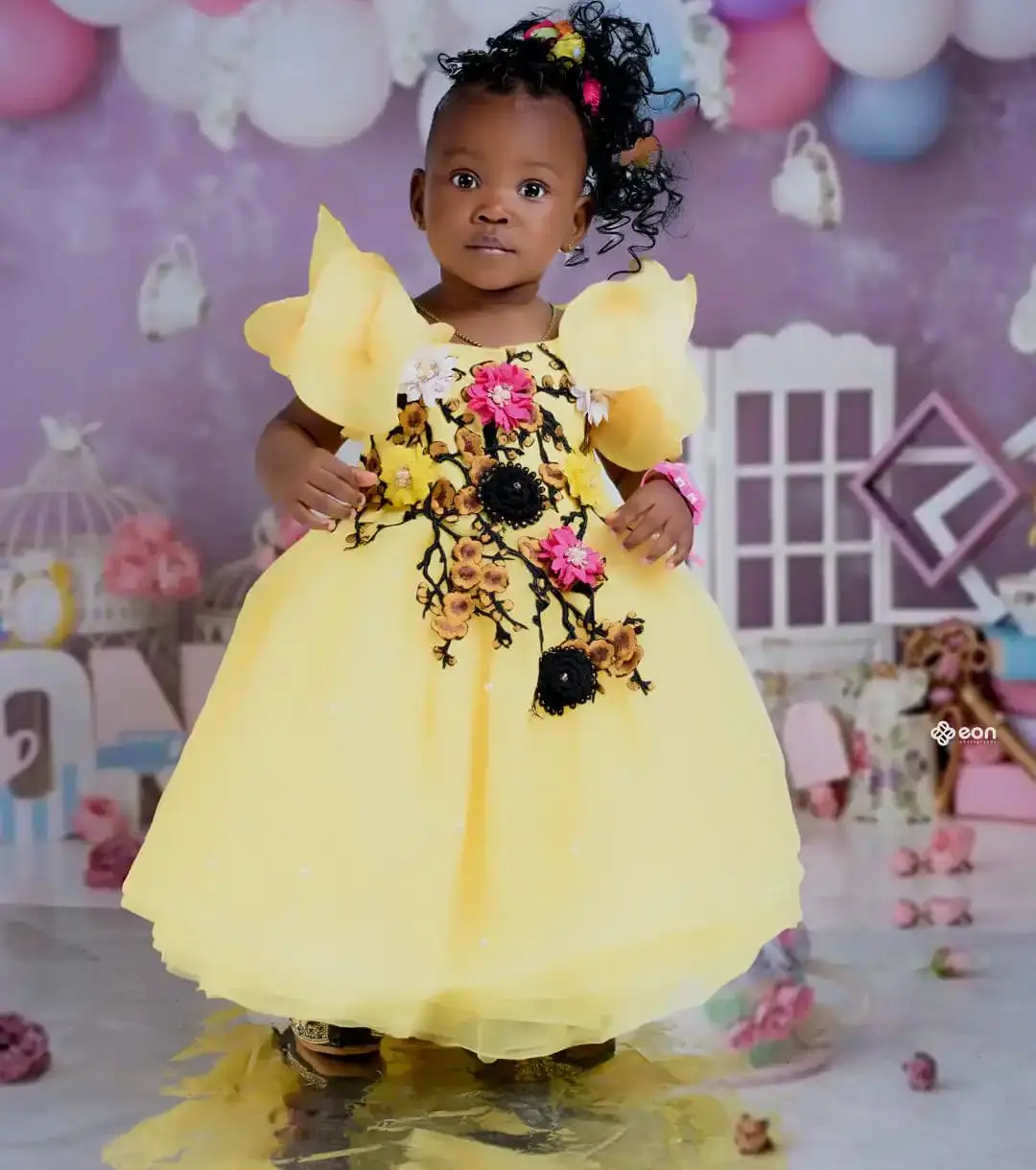 

Yellow Flower Girl Dresses Appliqued 3D Floral Princess Baby Girls First Birthday Party Pageant Dress For Wedding