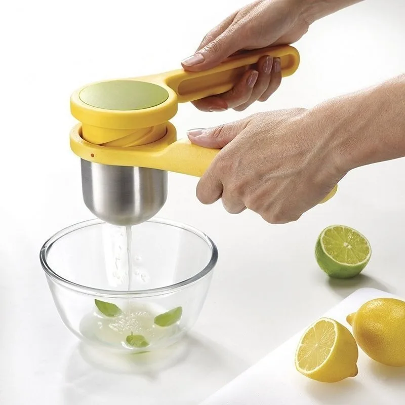 

Lemon juicer, pomegranate, complementary food press mashed potatoes, garlic press, garlic spin