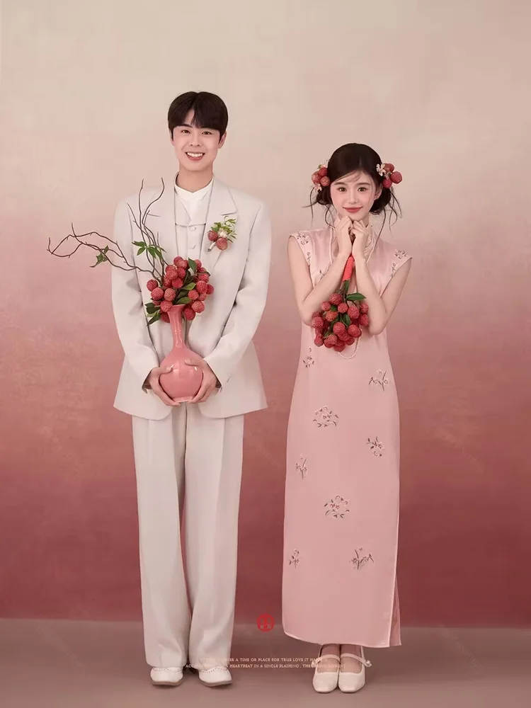 

Sweet Pink Photography Studio New Style Lychee Theme Cute And Sexy Chinese Wedding Dress for Women's Fashion