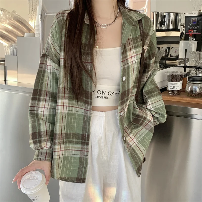 Button Down Plaid Shirt for Women Teen-girl Long Sleeve Collared Oversized Tartan Shirt Jacket Casual Preppy Style Outfit