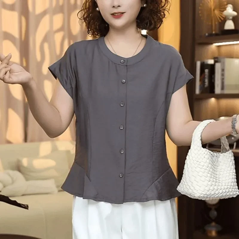 

Women's Summer Solid Color Button Shirt Casual Loose Slimming Blouse Elegant Top Middle-aged Mom