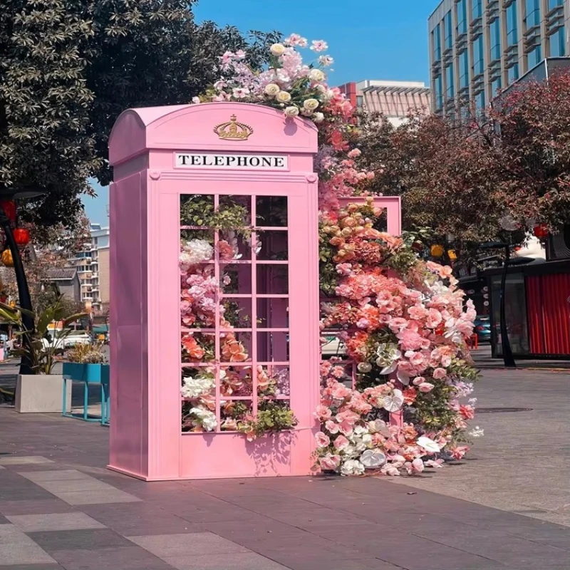 Modern retro London phone booth home craftsmanship professional props pink artificial flower decoration box wedding decoration