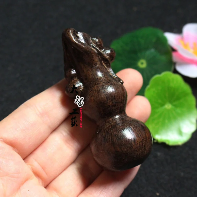 

Vietnamese Agarwood "Fortune, Prosperity, Wealth" Pig Figurine, Black Bark Craft Handheld Ornament